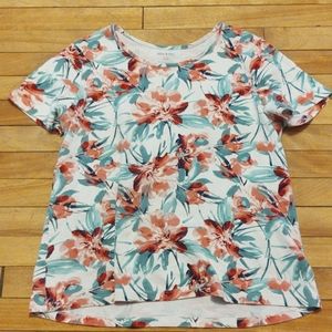 Floral t-shirt/blouse